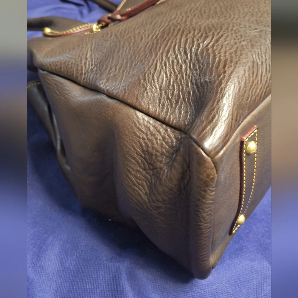 Dooney & Bourke Flprentine Pocket Shopper, EUC, Brown Tmoro - Picture 5 of 13